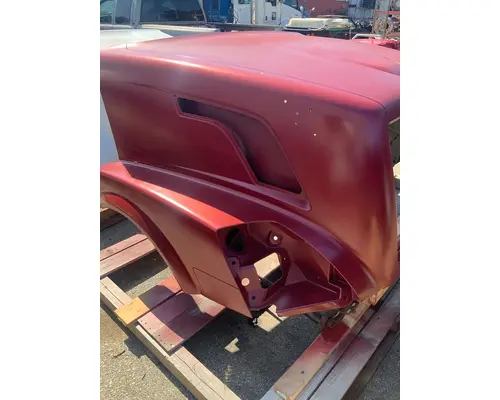 VOLVO VNL Hood
