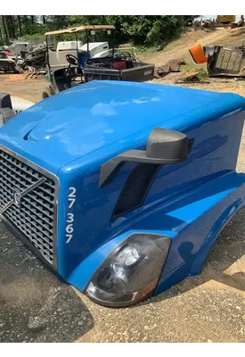 VOLVO VNL Hood