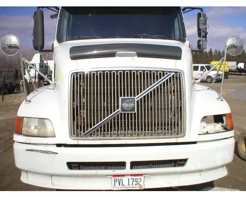 VOLVO VNL Hood