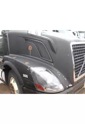 VOLVO VNL Hood