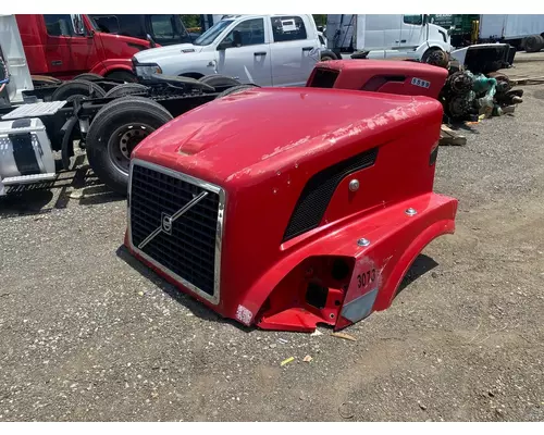 VOLVO VNL Hood