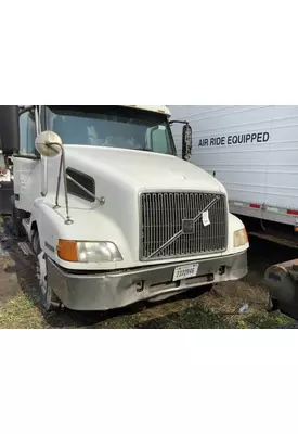 VOLVO VNL Hood