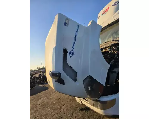 VOLVO VNL Hood