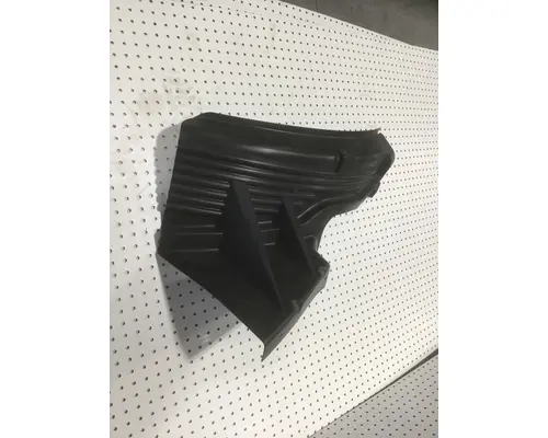 VOLVO VNL INNER FENDER