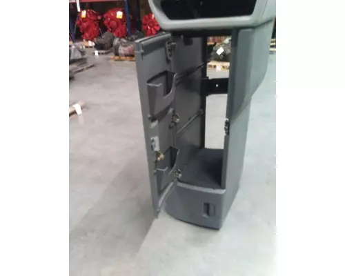 VOLVO VNL INTERIOR CABINET