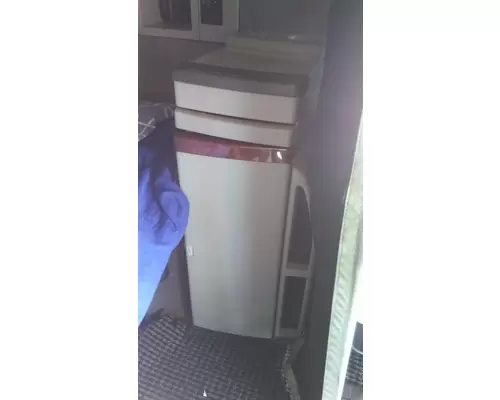 VOLVO VNL INTERIOR CABINET