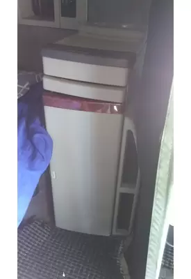 VOLVO VNL INTERIOR CABINET