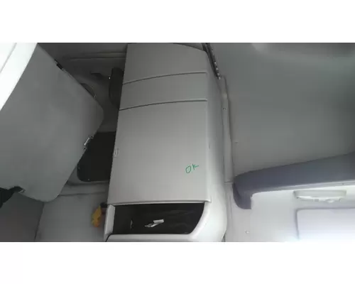 VOLVO VNL INTERIOR CABINET