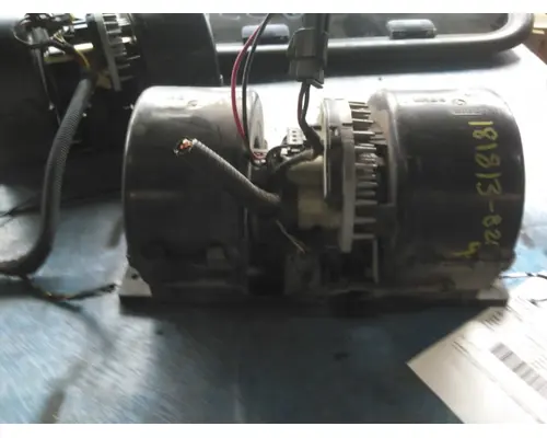 VOLVO VNL INTERIOR PARTS, MISC.