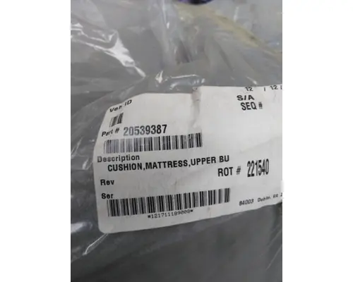 VOLVO VNL INTERIOR PARTS, MISC.