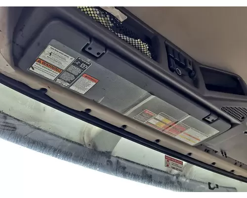 VOLVO VNL INTERIOR SUN VISOR