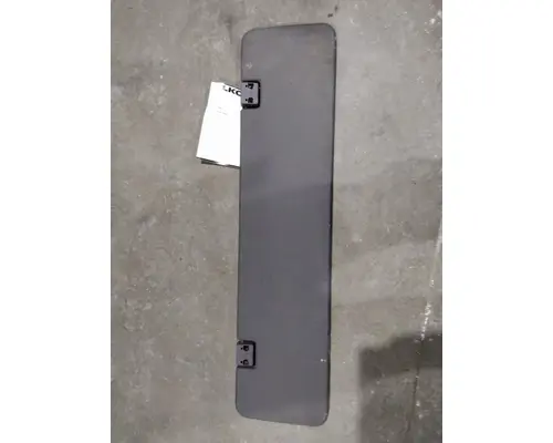 VOLVO VNL INTERIOR SUN VISOR