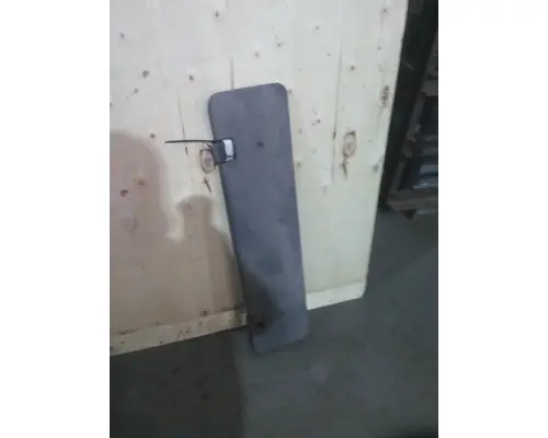 VOLVO VNL INTERIOR SUN VISOR