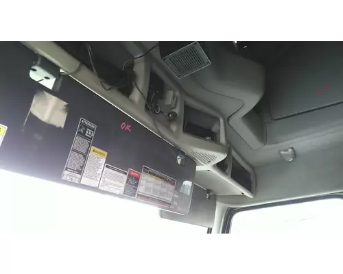 VOLVO VNL INTERIOR SUN VISOR
