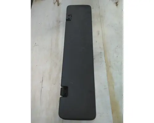 VOLVO VNL INTERIOR SUN VISOR