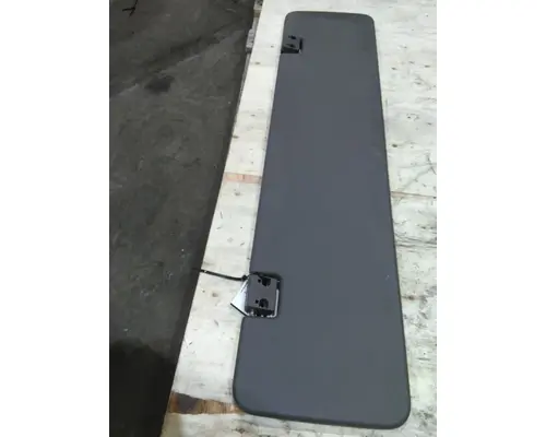 VOLVO VNL INTERIOR SUN VISOR