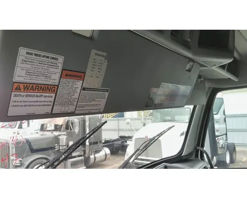 VOLVO VNL INTERIOR SUN VISOR