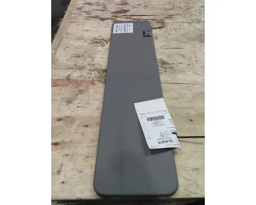 VOLVO VNL INTERIOR SUN VISOR
