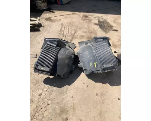 VOLVO VNL Inner Fender