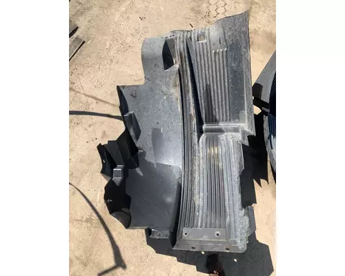 VOLVO VNL Inner Fender