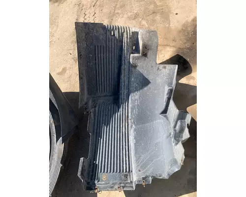 VOLVO VNL Inner Fender