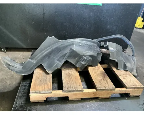VOLVO VNL Inner Fender