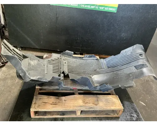 VOLVO VNL Inner Fender