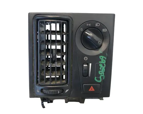 VOLVO VNL Instrument Cluster