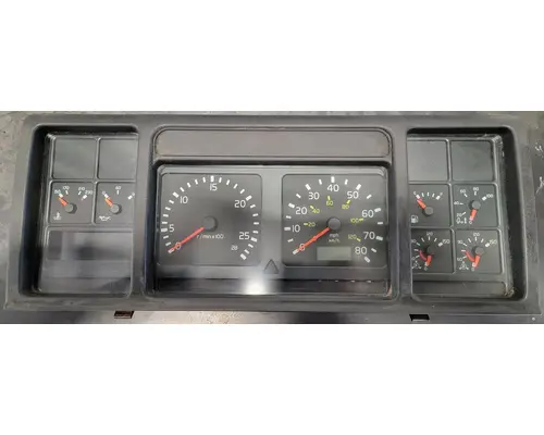 VOLVO VNL Instrument Cluster