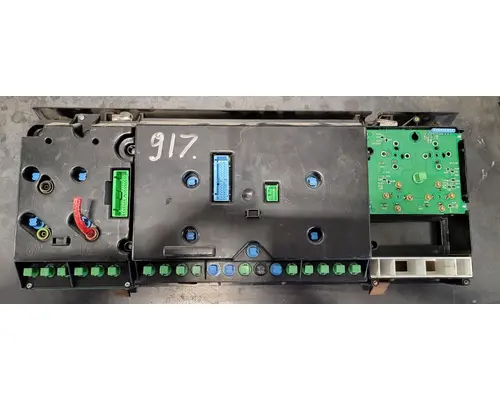 VOLVO VNL Instrument Cluster