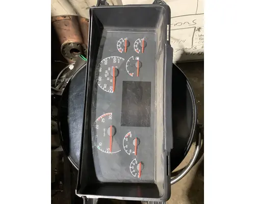 VOLVO VNL Instrument Cluster