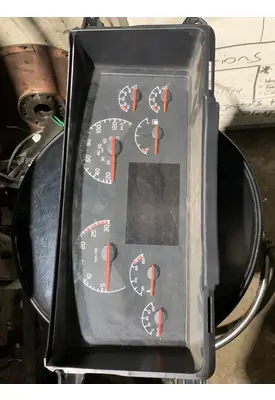 VOLVO VNL Instrument Cluster
