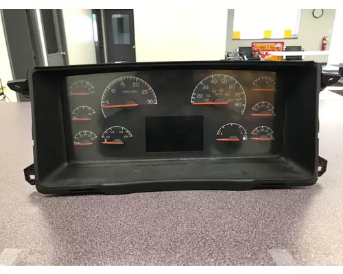 VOLVO VNL Instrument Cluster