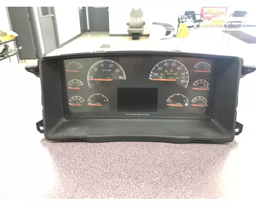 VOLVO VNL Instrument Cluster