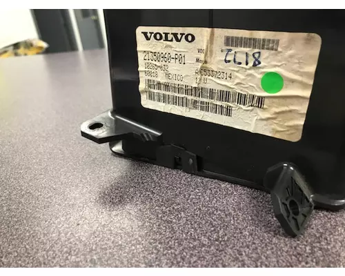 VOLVO VNL Instrument Cluster