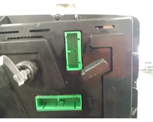 VOLVO VNL Instrument Cluster