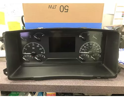 VOLVO VNL Instrument Cluster