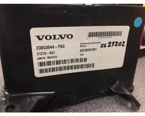 VOLVO VNL Instrument Cluster