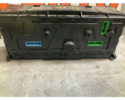 VOLVO VNL Instrument Cluster