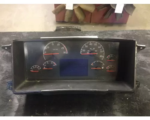 VOLVO VNL Instrument Cluster