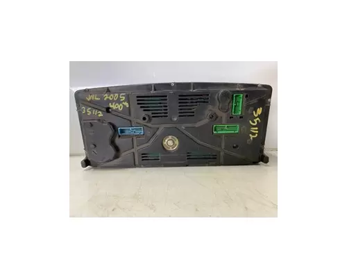 VOLVO VNL Instrument Cluster
