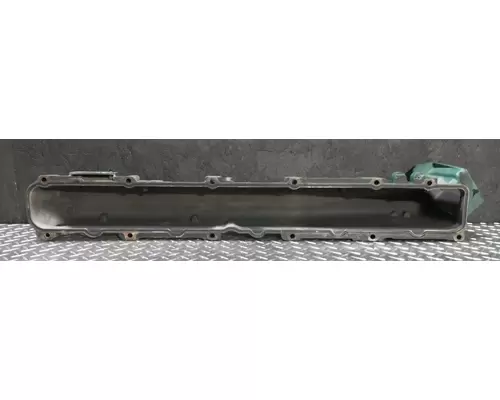 VOLVO VNL Intake Manifold