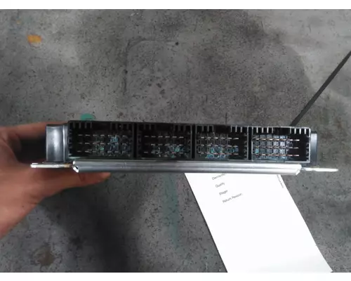 VOLVO VNL LIGHT CONTROL MODULE