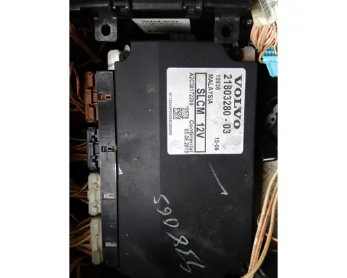 VOLVO VNL LIGHT CONTROL MODULE
