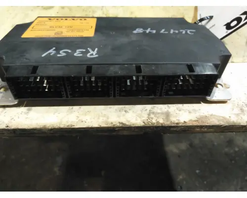 VOLVO VNL LIGHT CONTROL MODULE