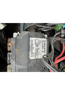 VOLVO VNL LIGHT CONTROL MODULE