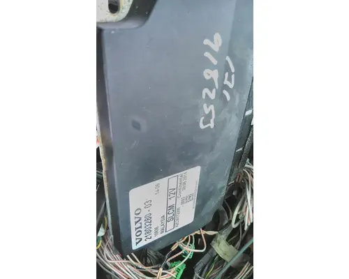 VOLVO VNL LIGHT CONTROL MODULE