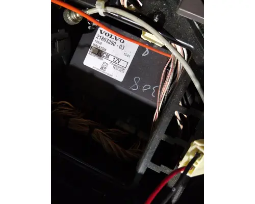 VOLVO VNL LIGHT CONTROL MODULE