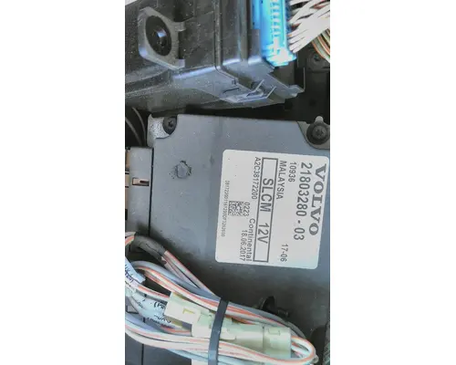 VOLVO VNL LIGHT CONTROL MODULE