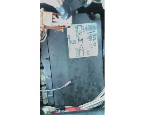 VOLVO VNL LIGHT CONTROL MODULE
